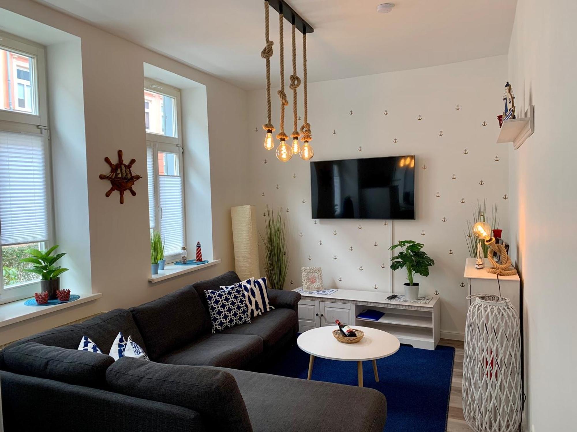 Apartment N A U T I C A - Ruhige Maritime Ferienwohnung Mit Balkon Familienfreundlich *