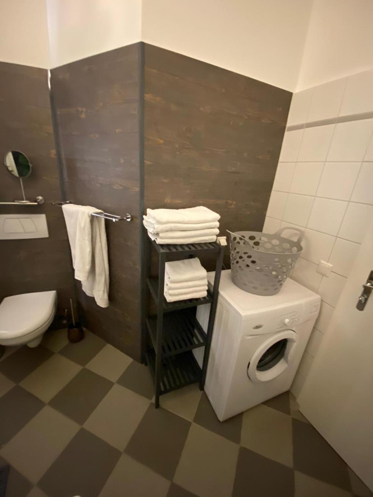 N A U T I C A - Ruhige Maritime Ferienwohnung Mit Balkon Familienfreundlich Apartment