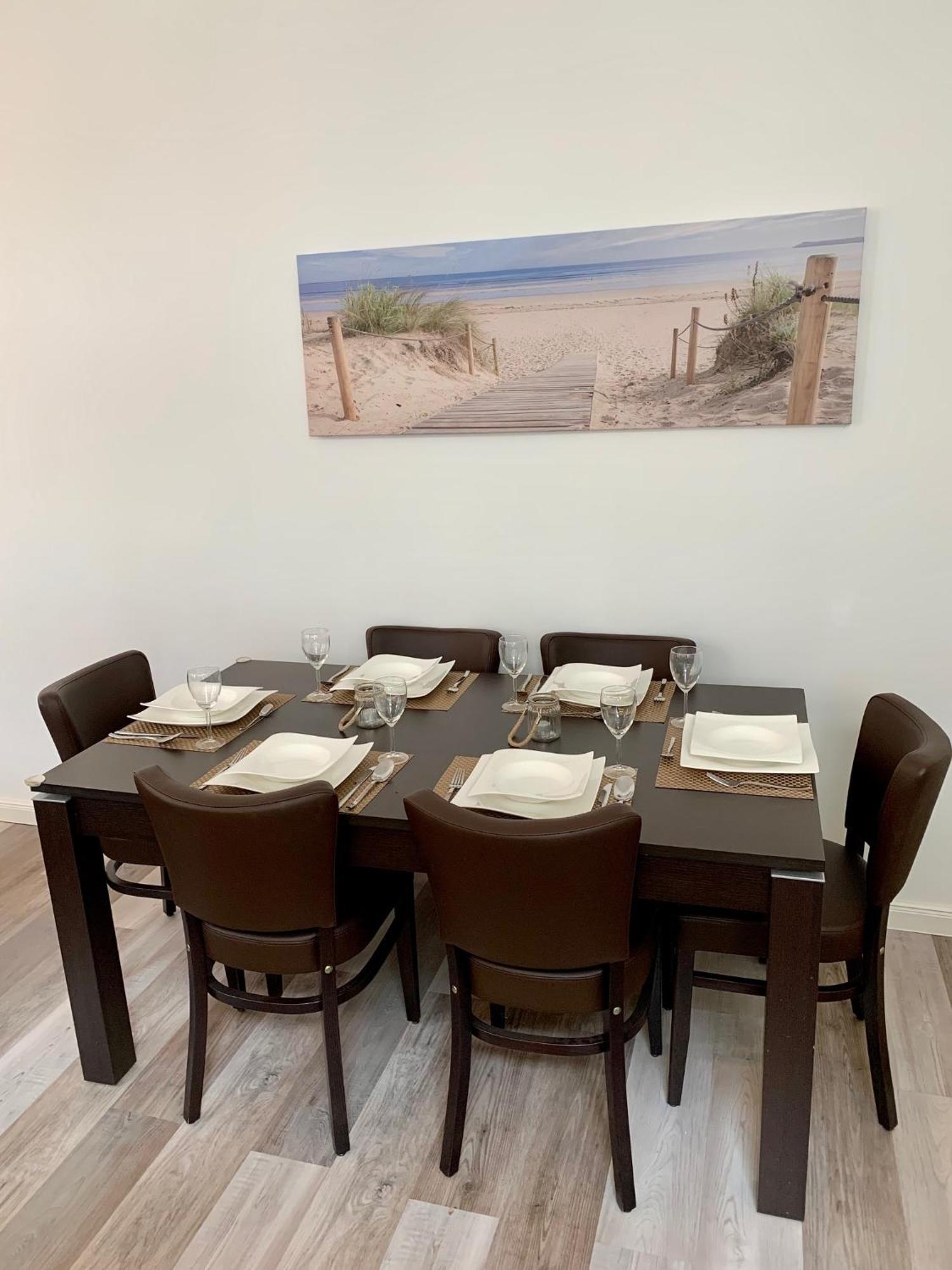Apartment N A U T I C A - Ruhige Maritime Ferienwohnung Mit Balkon Familienfreundlich